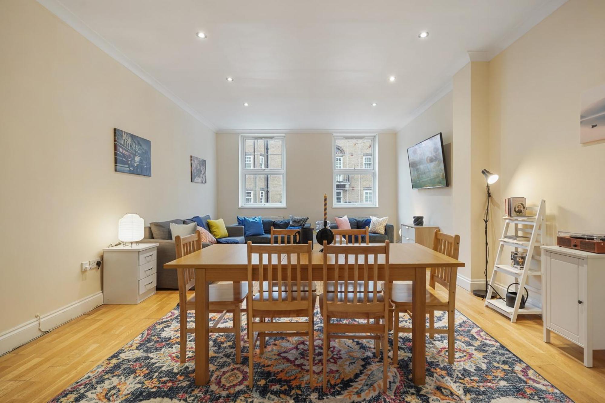 Apartmán The Chic Townhouse In Kings Cross!!! 3 Floors Londýn Exteriér fotografie