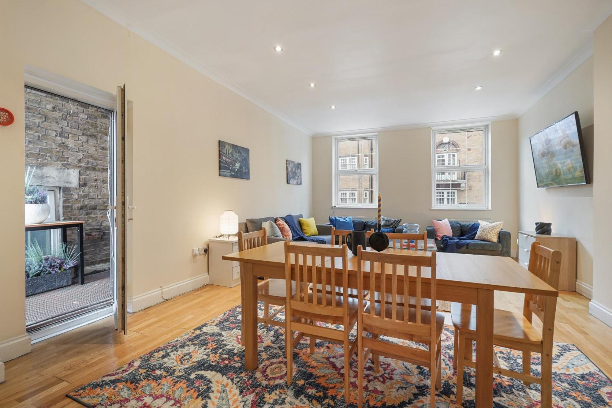 Apartmán The Chic Townhouse In Kings Cross!!! 3 Floors Londýn Exteriér fotografie